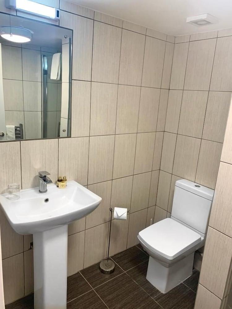 Fairways Lodge & Leisure Club Prestwich Εξωτερικό φωτογραφία
