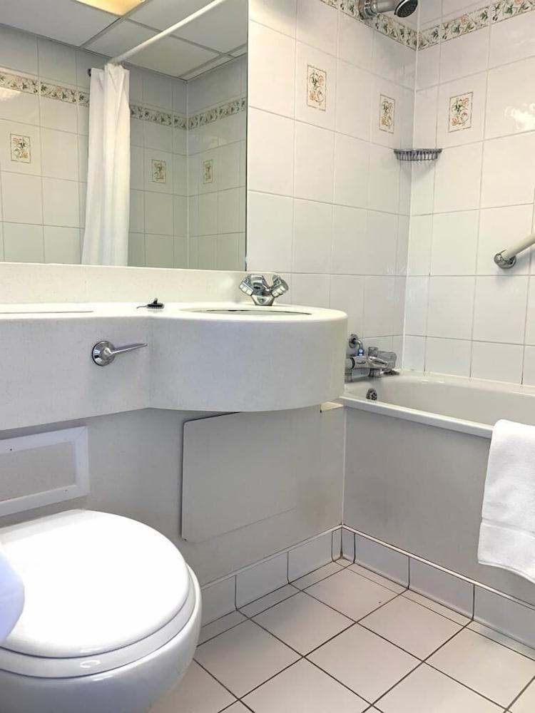 Fairways Lodge & Leisure Club Prestwich Εξωτερικό φωτογραφία